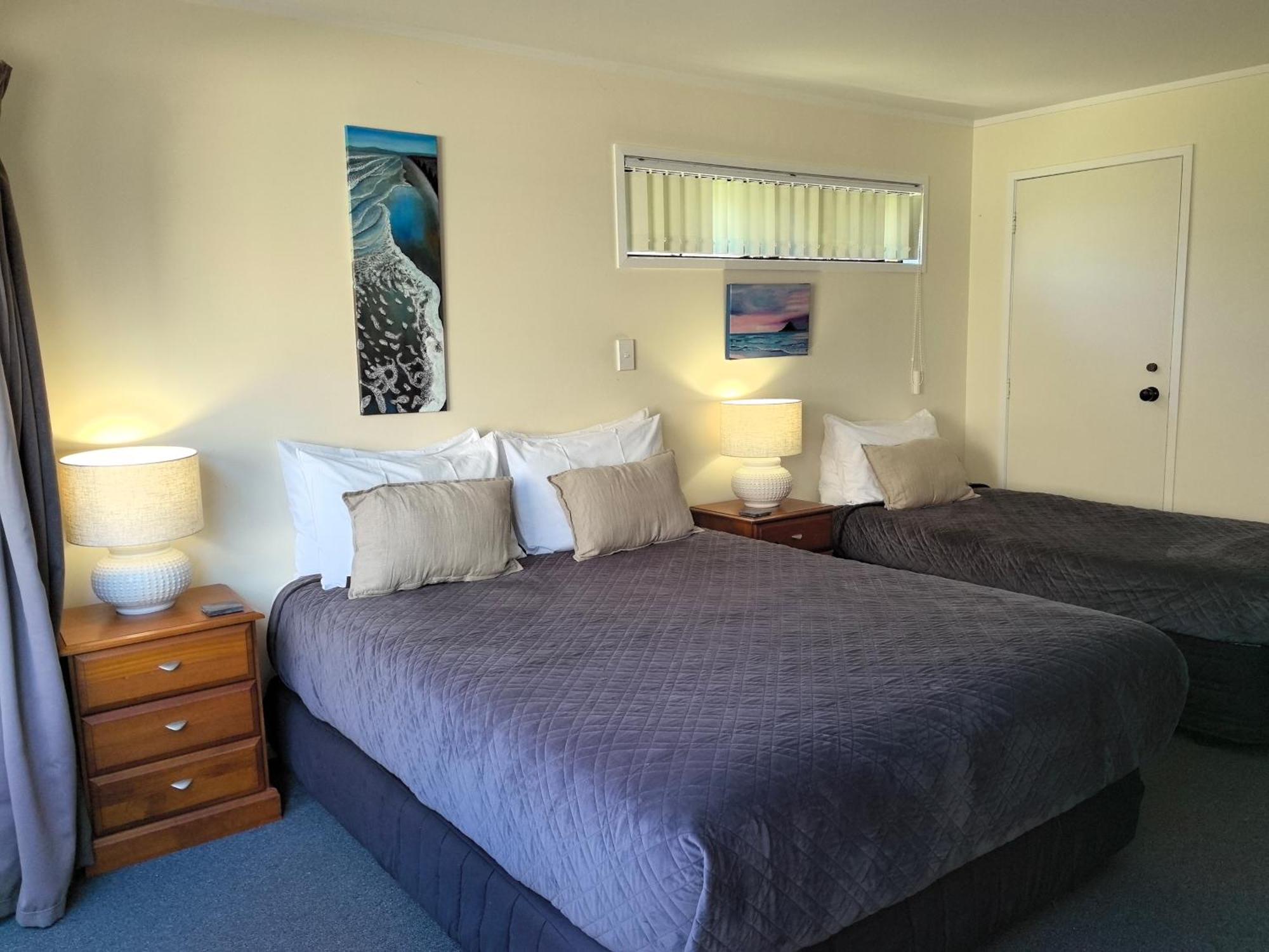 Aquarius Motel Ohope Bagian luar foto